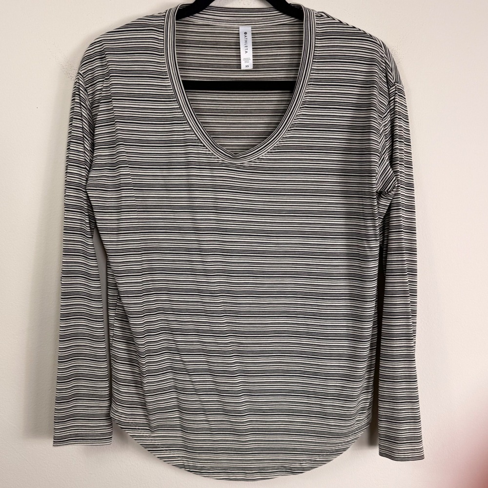 Athleta Women Black White Striped Breezy Scoop Neck Long Sleeve Top‎ XS